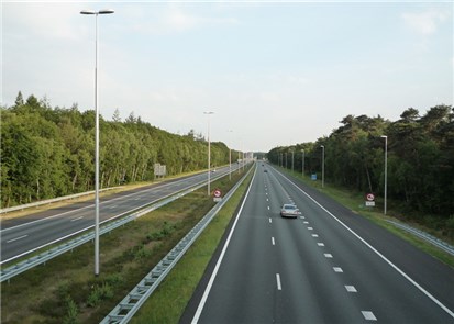 公路交通對工業交換機的市場機會