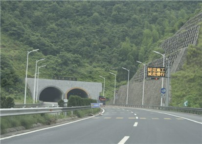 工業交換機在隧道中的應用